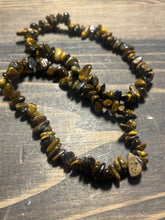 Load image into Gallery viewer, Semi-precious Stone Chip Bracelet - Assorted