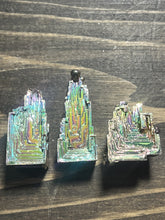 Load image into Gallery viewer, Bismuth Specimen