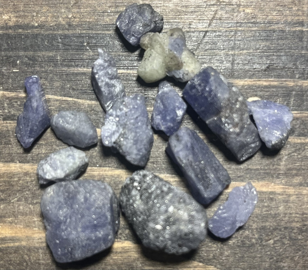 Blue Tanzanite Specimen Chips