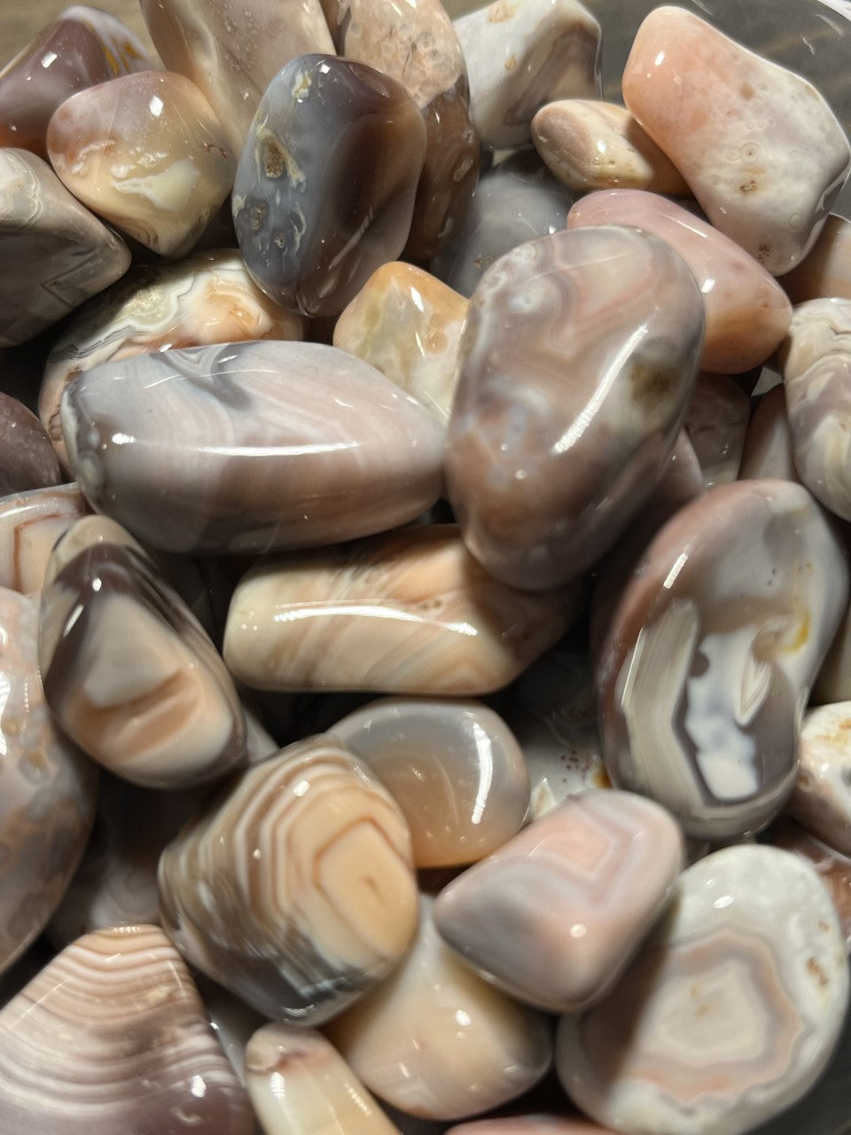 BOTSWANA PINK AGATE - Tumbled Stones