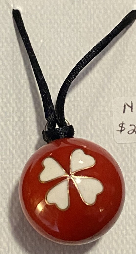 HARMONY BALL NECKLACE - 4 HEART FLOWER